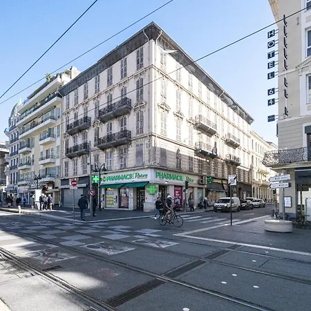Apartment Shopping Et Detente Au Centre De ! *