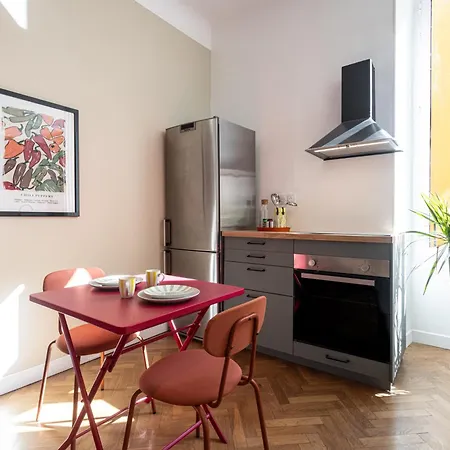 Apartment Shopping Et Detente Au Centre De ! *
